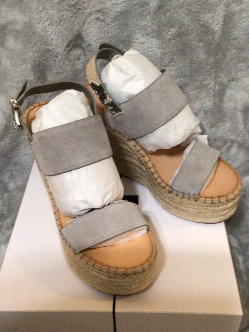 DOLCE VITA SPIRO~Light Gray Suede/Snake Skin Espadrille Wedge Sandals~8.5